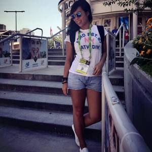 Meet your Posher, Roxanne